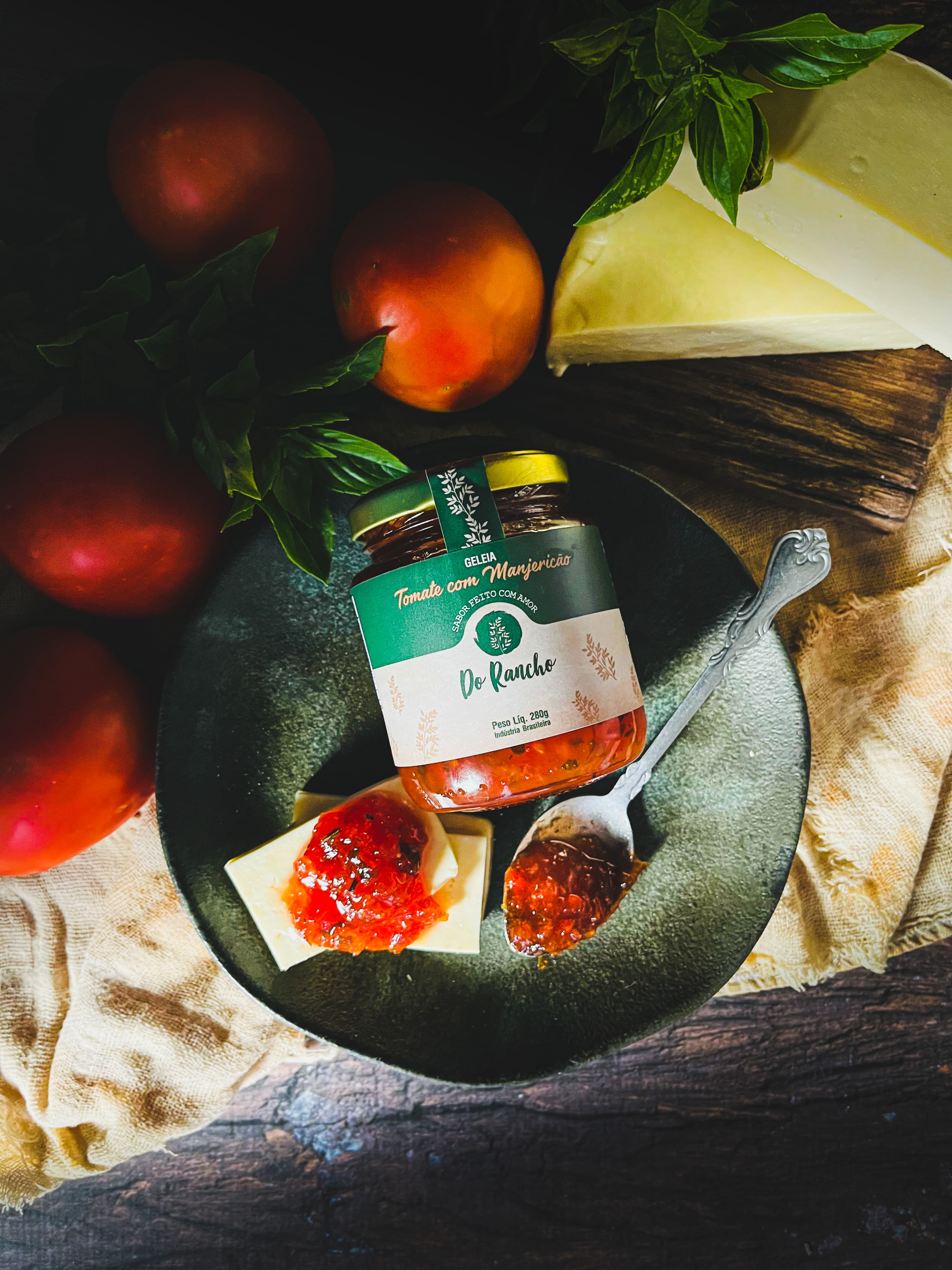 Geleia de Tomate com Manjericao
